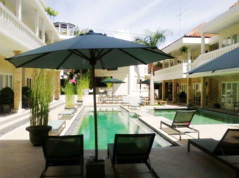 Bali Court Hotel & Apartment Legian  Exterior photo